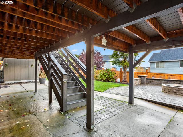 310 Sw MT ADAMS St, Mc Minnville, OR 97128