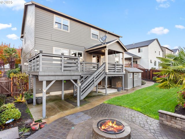 310 Sw MT ADAMS St, Mc Minnville, OR 97128