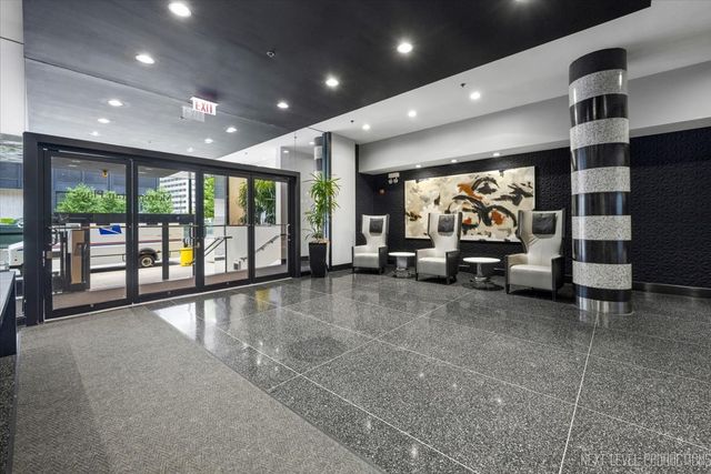 130 S Canal Street 210, Chicago, IL 60606