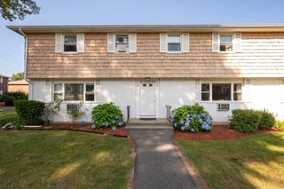 130 Kingston St 130, North Andover, MA 01845