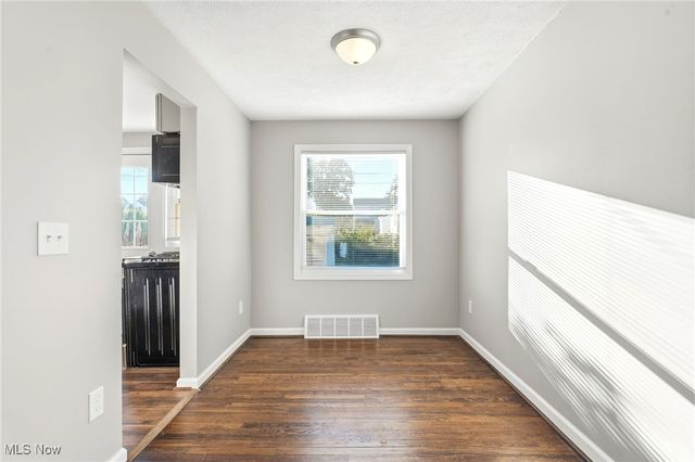 4444 Roadoan Road, Brooklyn, OH 44144