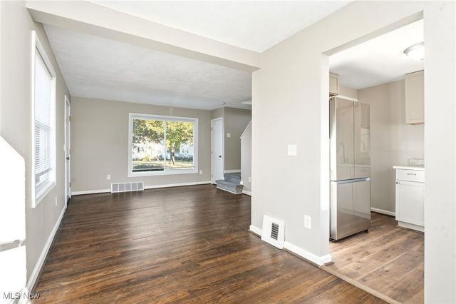 4444 Roadoan Road, Brooklyn, OH 44144