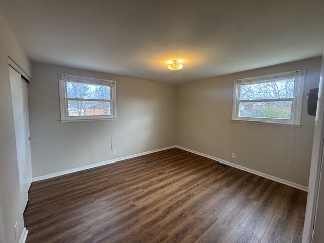 1101 Hazelwood Dr, Smyrna, TN 37167