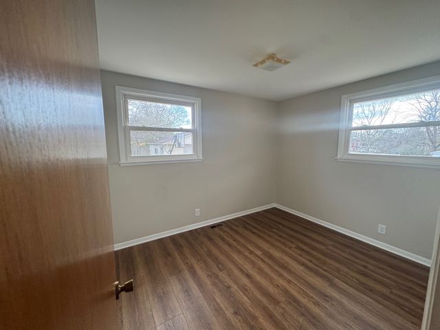 1101 Hazelwood Dr, Smyrna, TN 37167