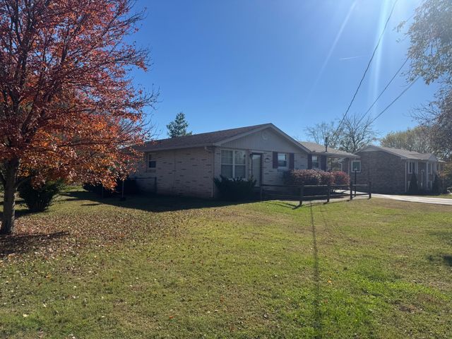 1101 Hazelwood Dr, Smyrna, TN 37167