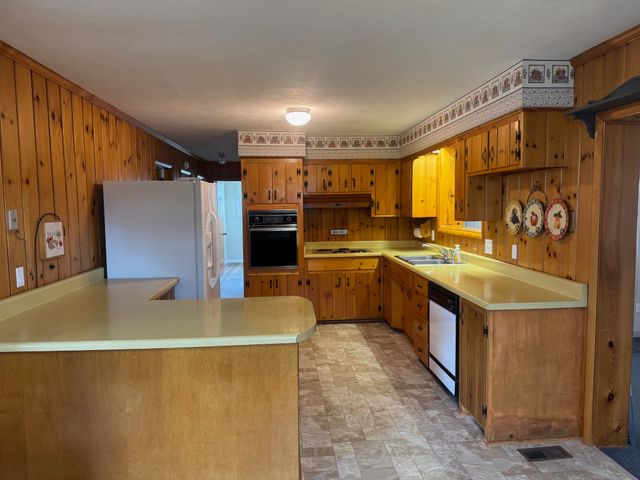 1101 Hazelwood Dr, Smyrna, TN 37167