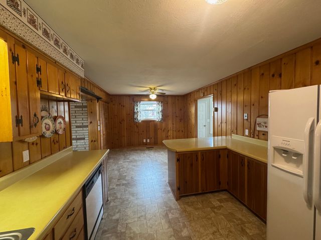 1101 Hazelwood Dr, Smyrna, TN 37167