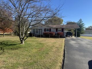 1101 Hazelwood Dr, Smyrna, TN 37167