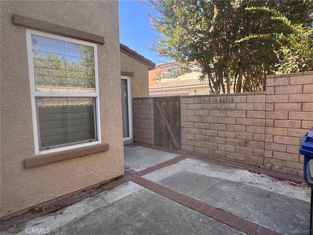 334 N Placer Privado, Ontario, CA 91764