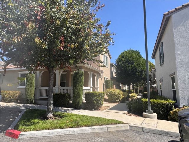 334 N Placer Privado, Ontario, CA 91764