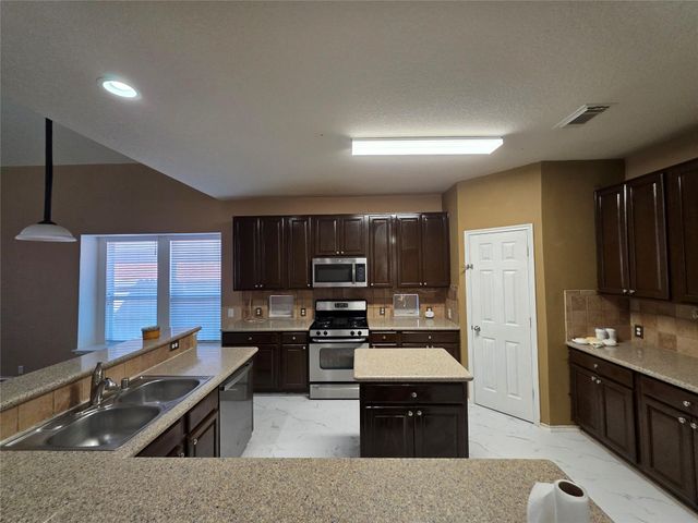 3051 Providence Oak Street, Houston, TX 77084