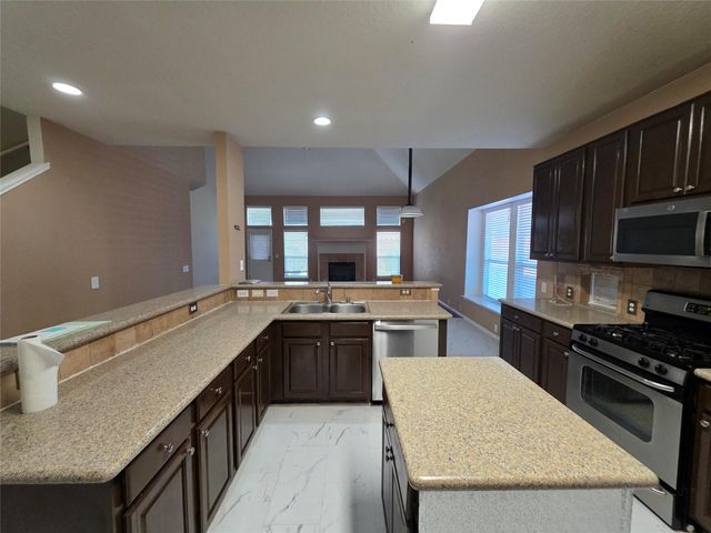 3051 Providence Oak Street, Houston, TX 77084