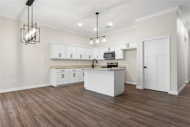 3008 Belmont Avenue, Harrison, AR 72601