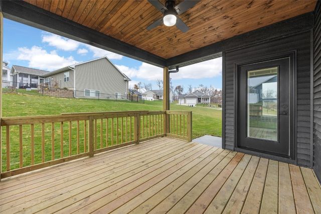 1609 38th Street SE, Cedar Rapids, IA 52403