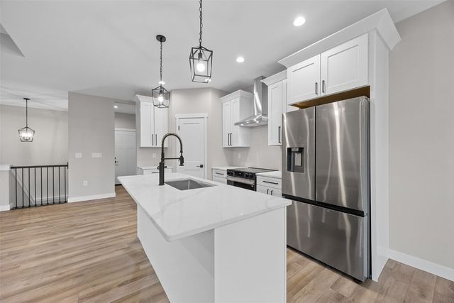 1609 38th Street SE, Cedar Rapids, IA 52403