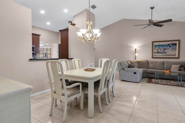 8322 Mooring Circle, Boynton Beach, FL 33472