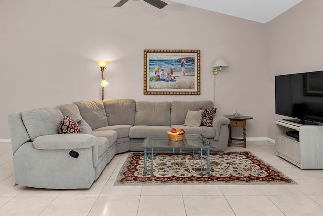 8322 Mooring Circle, Boynton Beach, FL 33472