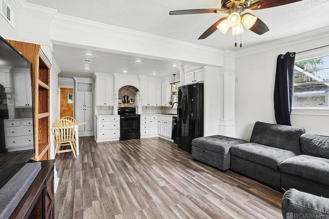 13467 Bayou Oak St, Gonzales, LA 70737