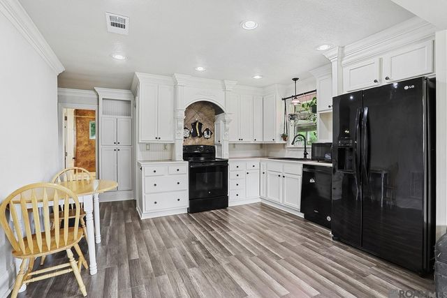 13467 Bayou Oak St, Gonzales, LA 70737