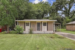 13467 Bayou Oak St, Gonzales, LA 70737