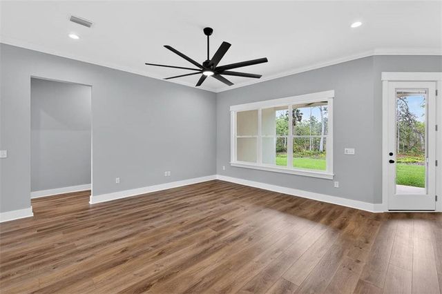 124 Roxanne Way, Brunswick, GA 31523