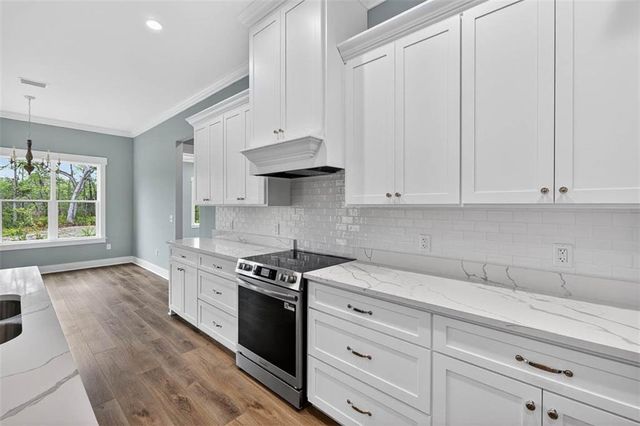 124 Roxanne Way, Brunswick, GA 31523