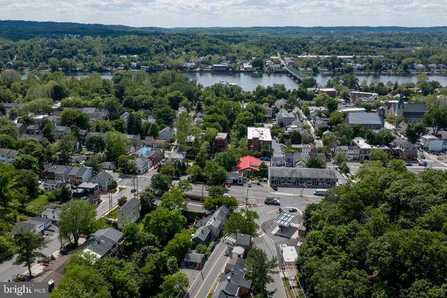 1 QUARRY ST, Lambertville, NJ 08530