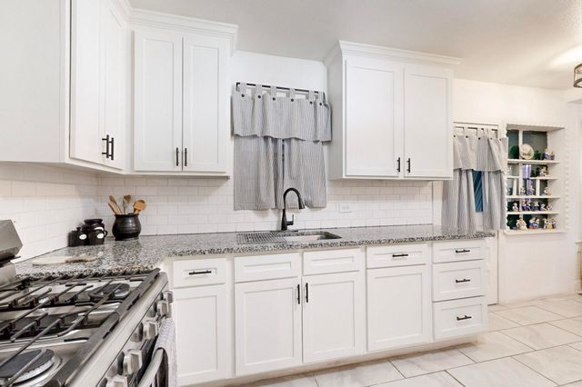 3101 Ouida Avenue, Dallas, TX 75211