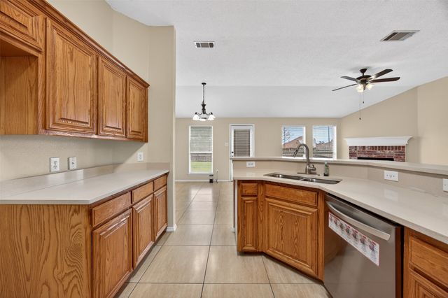 1507 Powder Horn Lane, Arlington, TX 76018