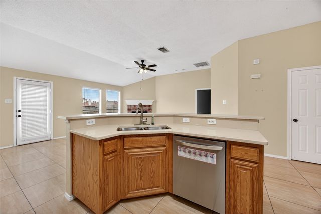 1507 Powder Horn Lane, Arlington, TX 76018