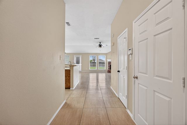 1507 Powder Horn Lane, Arlington, TX 76018