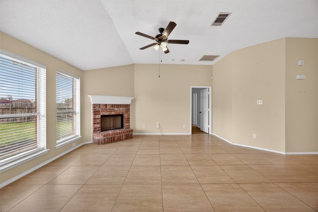 1507 Powder Horn Lane, Arlington, TX 76018