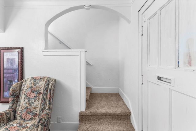 1805 Oakwood Avenue, Toledo, OH 43607