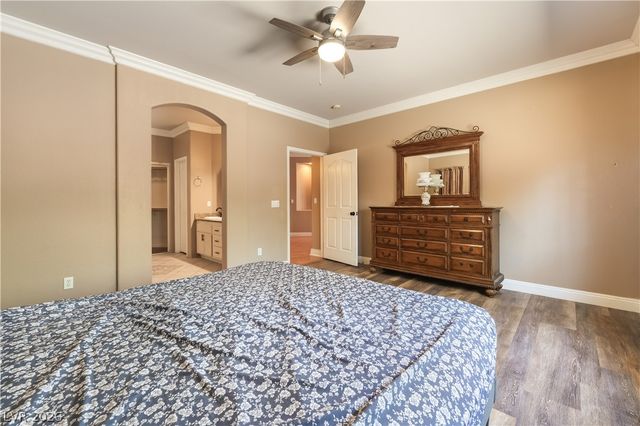 5910 Terra Grande Avenue, Las Vegas, NV 89122
