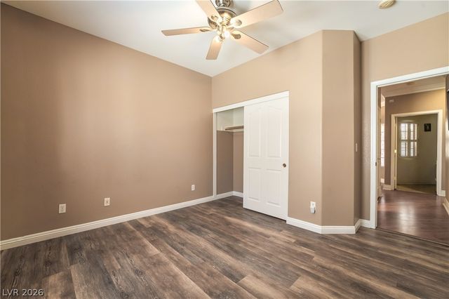 5910 Terra Grande Avenue, Las Vegas, NV 89122