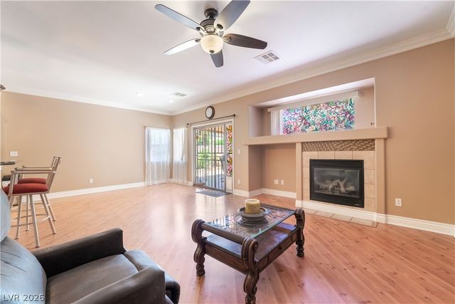 5910 Terra Grande Avenue, Las Vegas, NV 89122