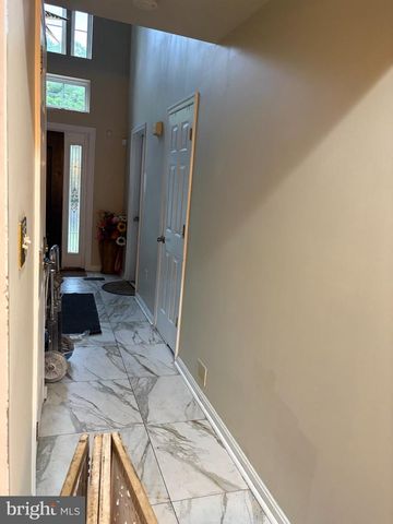 1701 GOULD DR, District Heights, MD 20747