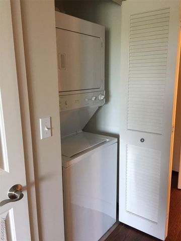 111 N Ashley Street 712, Ann Arbor, MI 48104