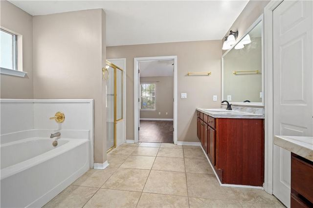 1306 Summerchase Court, Mobile, AL 36695