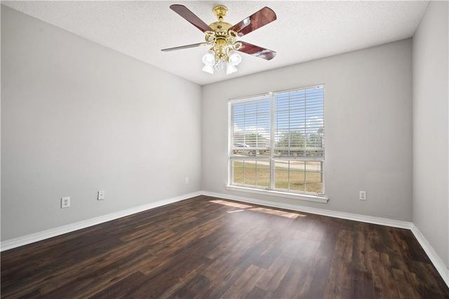 1306 Summerchase Court, Mobile, AL 36695