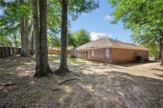 1306 Summerchase Court, Mobile, AL 36695