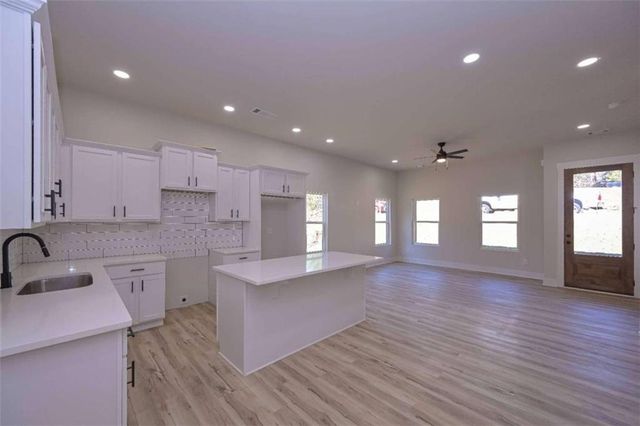 80 Rosemary Way, Buchanan, GA 30113