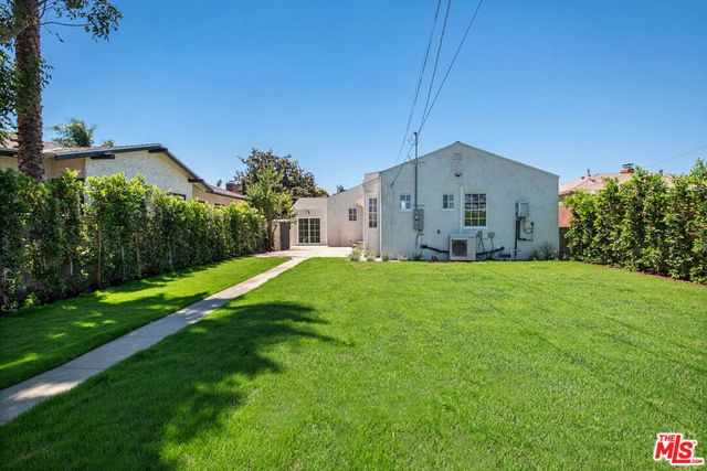 9470 S Harvard Boulevard, Los Angeles, CA 90047