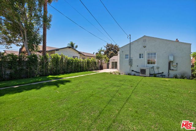 9470 S Harvard Boulevard, Los Angeles, CA 90047