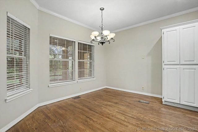 6828 S Richmond Place, Tulsa, OK 74136