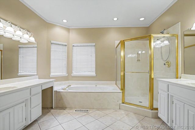 6828 S Richmond Place, Tulsa, OK 74136