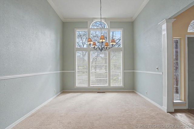 6828 S Richmond Place, Tulsa, OK 74136