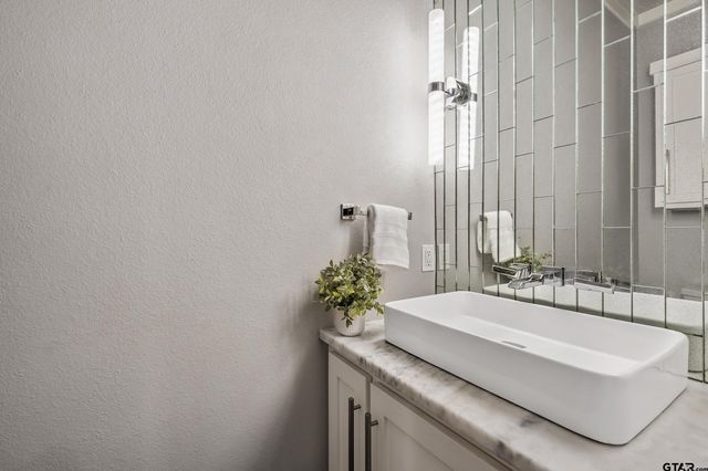 1569 Cooks Crossing, Tyler, TX 75703