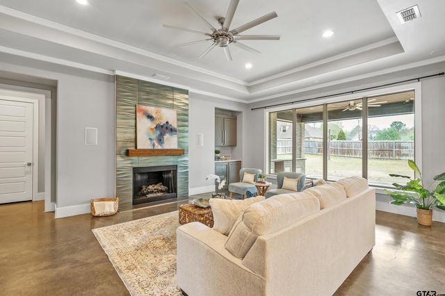 1569 Cooks Crossing, Tyler, TX 75703