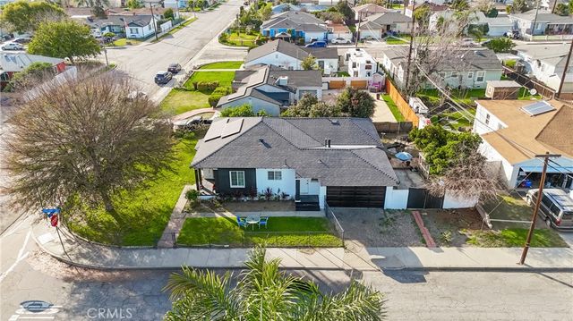 1109 E Olive, Pomona, CA 91766